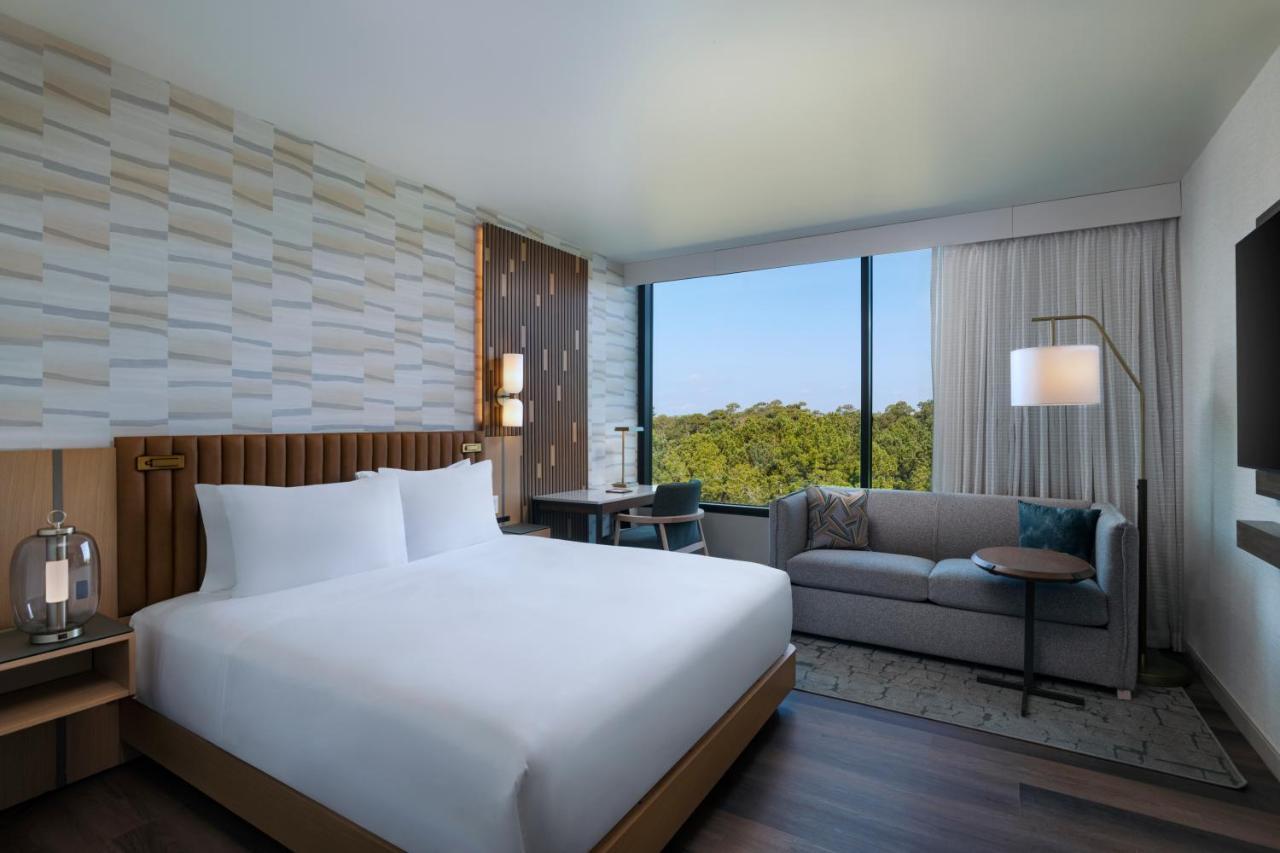 Hyatt Regency Conroe Hotel Екстериор снимка