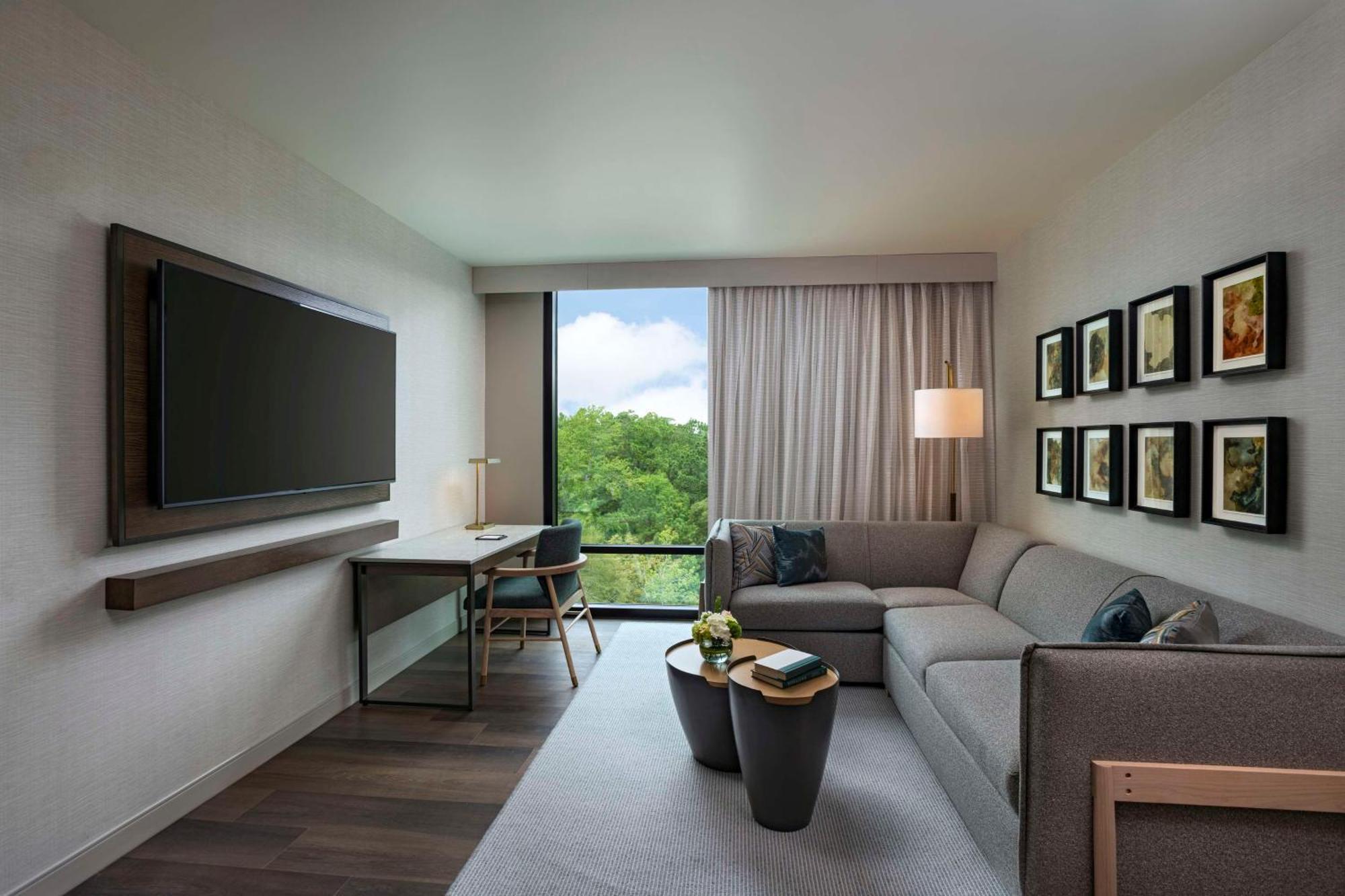 Hyatt Regency Conroe Hotel Екстериор снимка