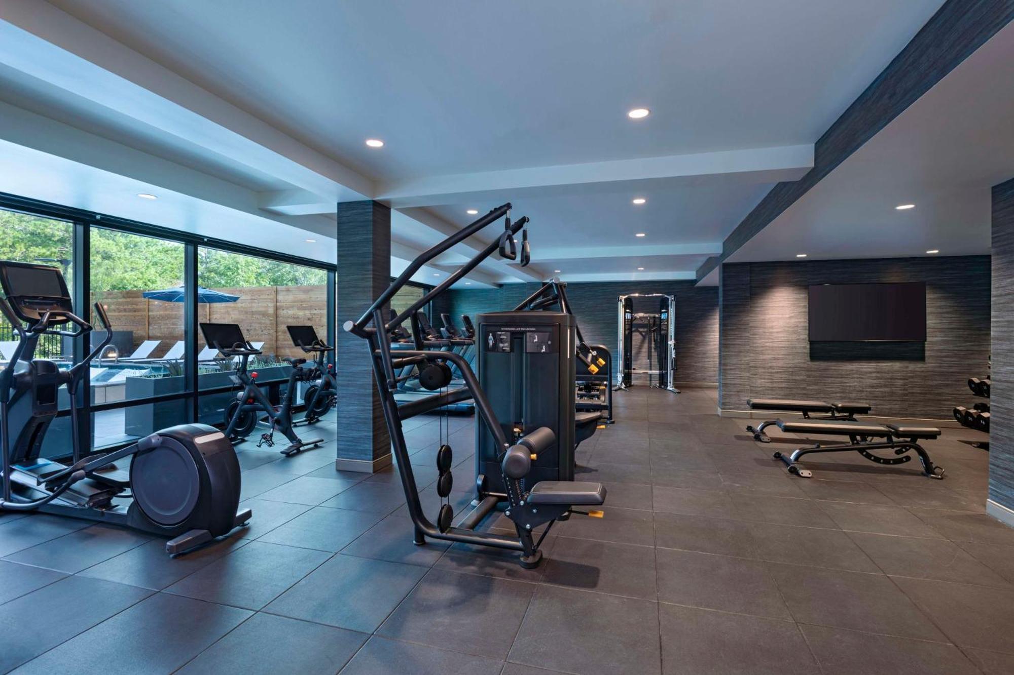 Hyatt Regency Conroe Hotel Екстериор снимка