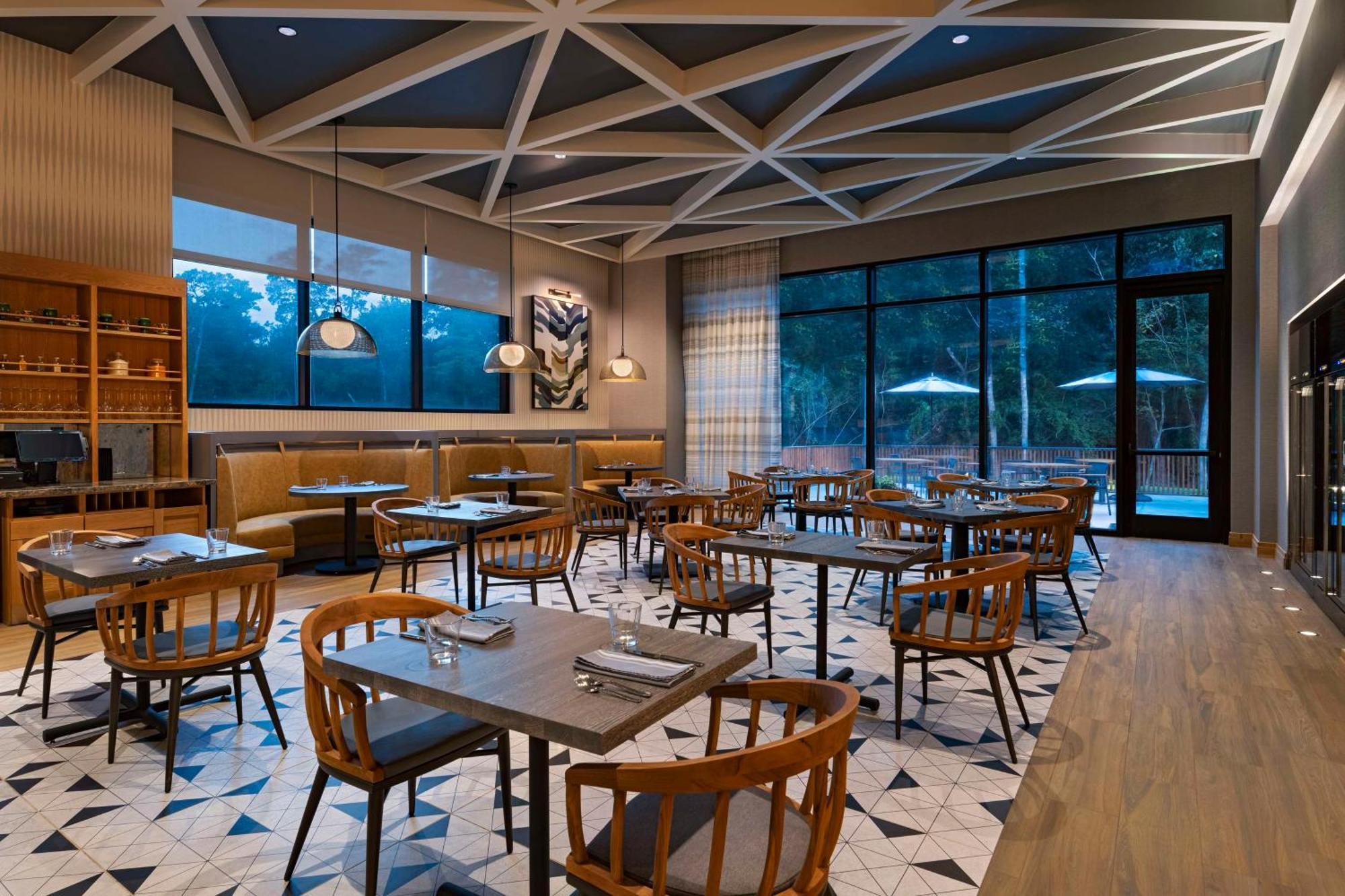Hyatt Regency Conroe Hotel Екстериор снимка